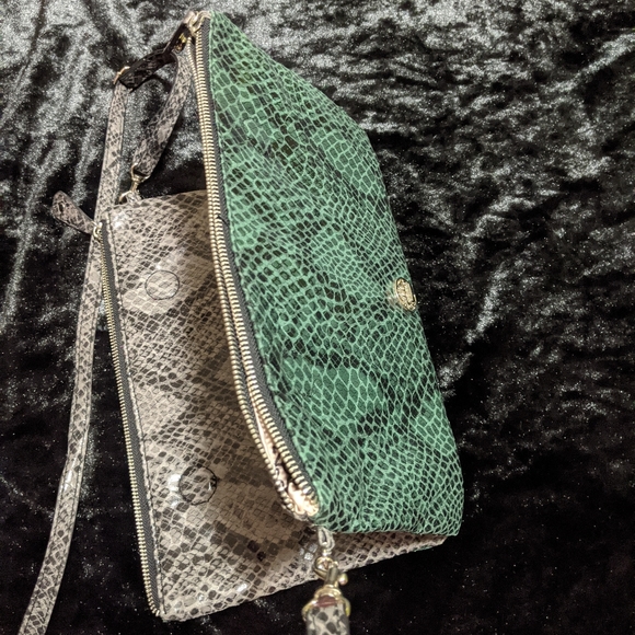 Jessica Simpson Multi Use Bag - Picture 5 of 7